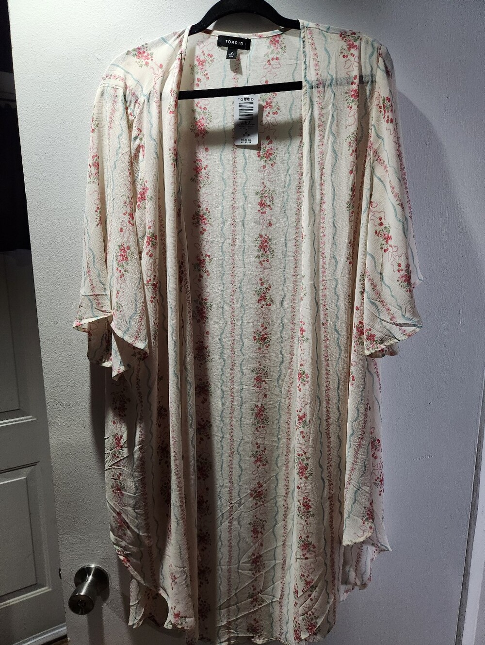 torrid Cream Floral Stripe Kimono Cardigan